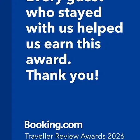 Modern Comfort & Sea View - Aphrodite Gardens Apartmán *